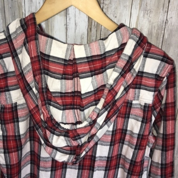 Forever 21 Red Plaid Hoodie - Picture 5 of 6
